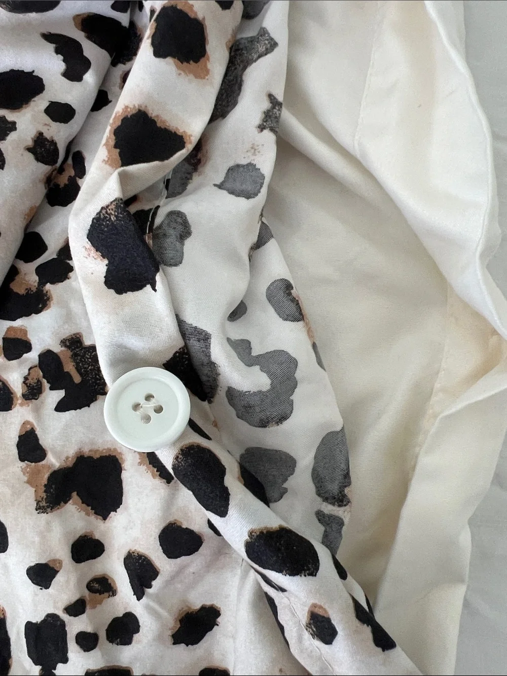 Betsey Johnson Leopard Print Duvet & 2 pillow shams